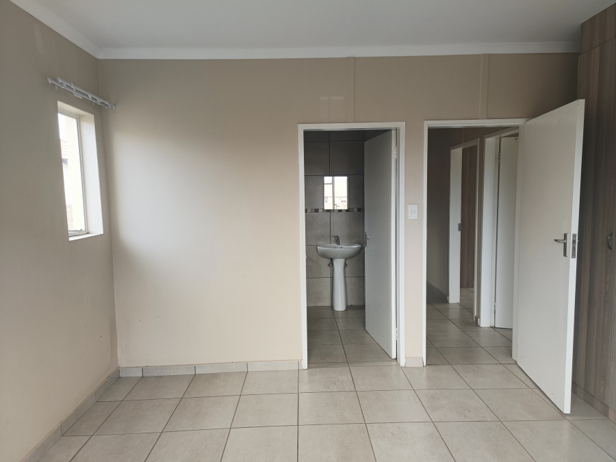 3 Bedroom Property for Sale in Waterkloof Hill Estate North West